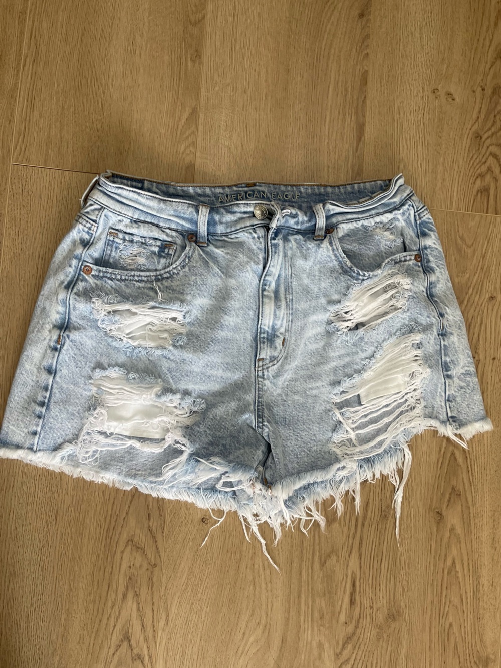 American Eagle Mom Short Denim Shorts (12)